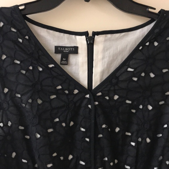Talbots daisy eyelet dress size 6p - Picture 3 of 4